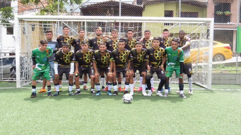 AGRUDEPORTES EQUIPO MASCULINO
