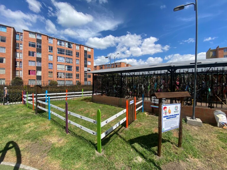 BAÑOS PARA MASCOTAS